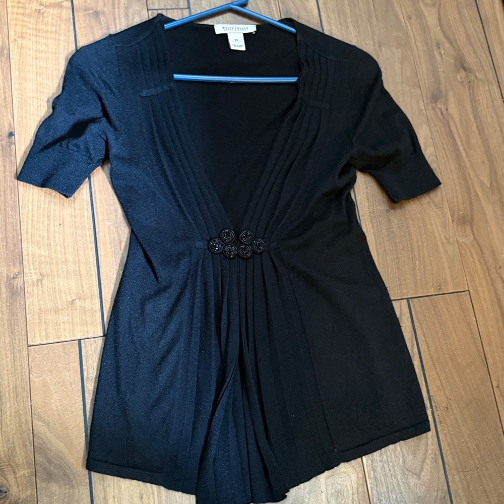 White House Black Market Black Short sleeve Cardigan Sweater  Sz XS